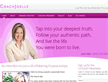 Tablet Screenshot of coachjoelle.com